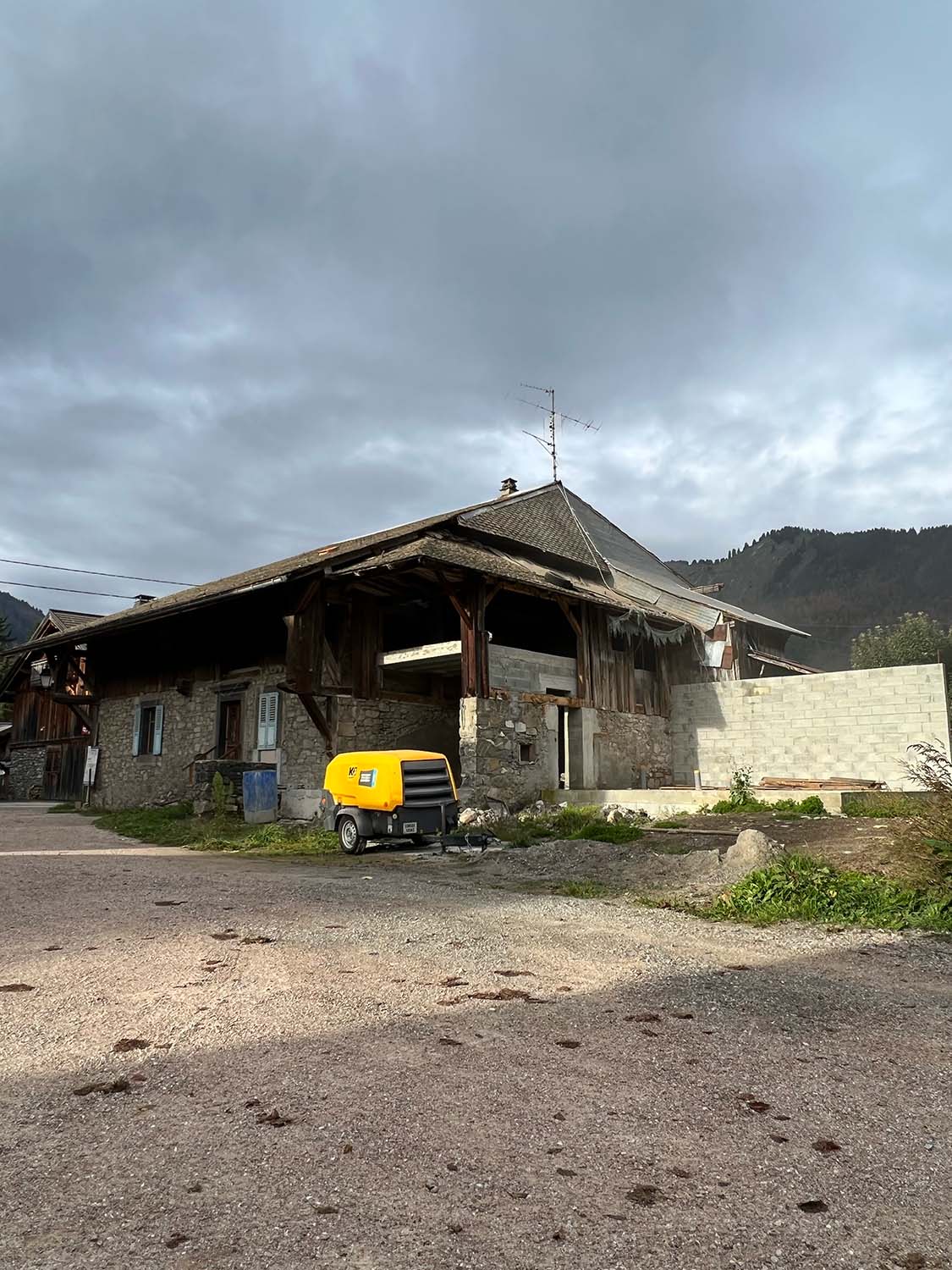 Travaux de rénovation toiture avant