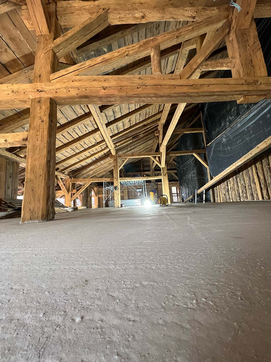 Rénovation toiture corp de ferme à Morzine